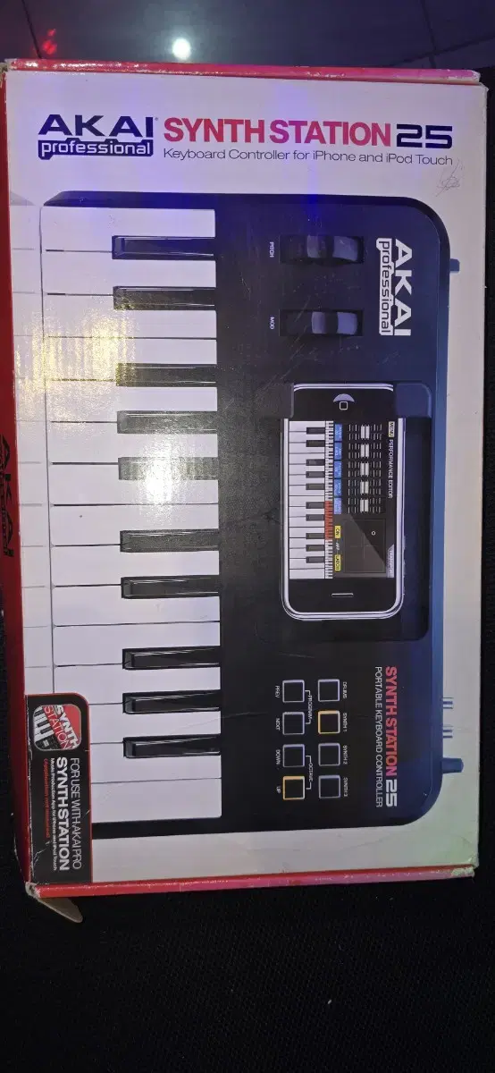 AKAI SYNTHSTATION25